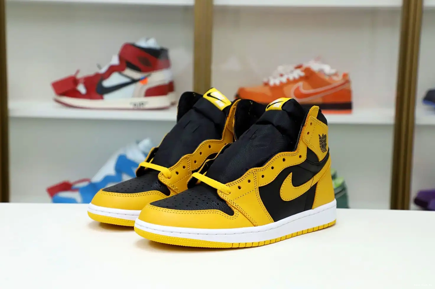 AIR 'POLLEN' JORDAN Kimikick 1 OG HIGH RETRO 0820